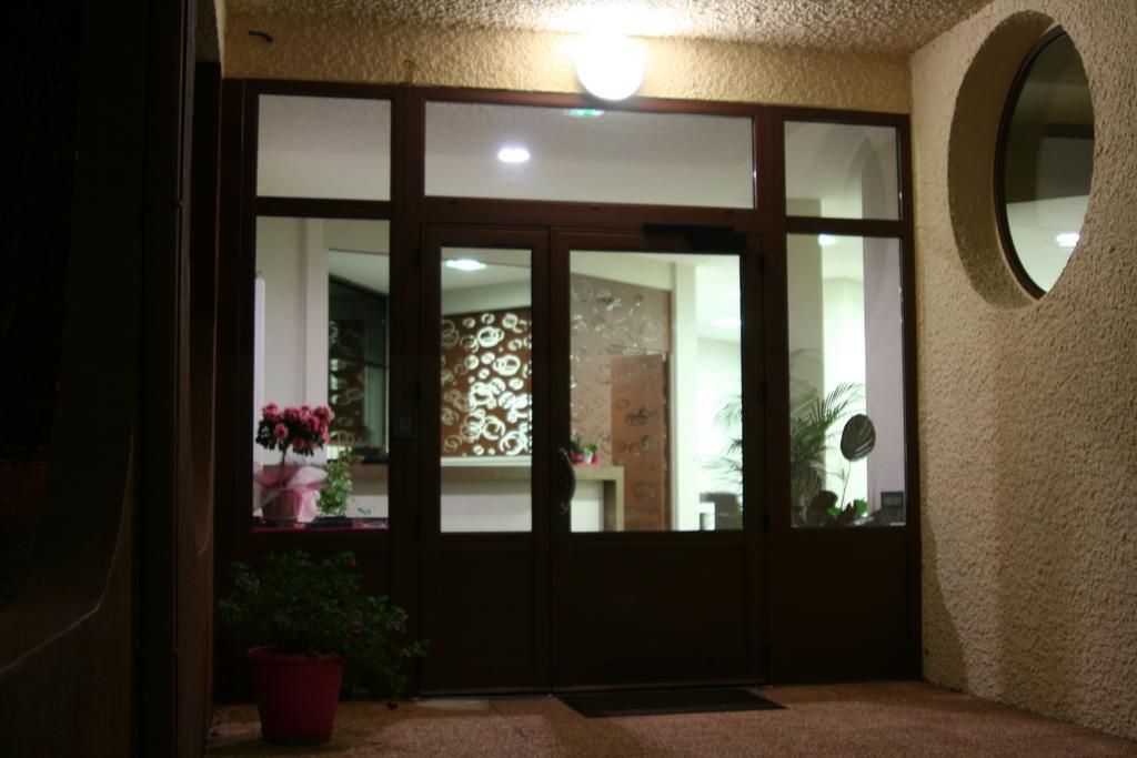 Hotel Bel Horizon Saint-Chély-dʼApcher Dış mekan fotoğraf